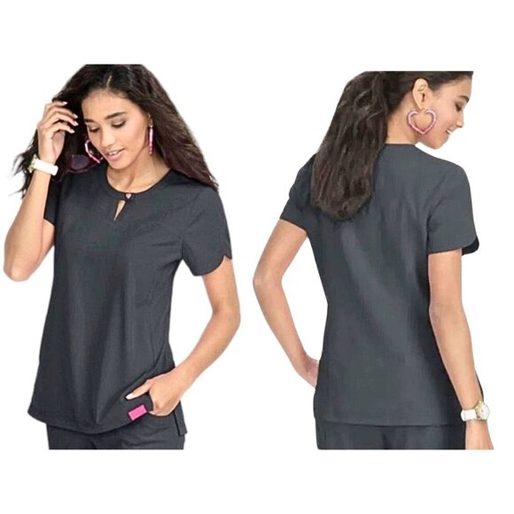 BETSEY JOHNSON Gray Ruched Short Sleeve Scrubs Shirt Keyhole w/Charm Size M - Picture 1 of 5